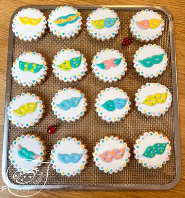 Kézzel készült egyedi ajándék alkotás - Hétpettyes Műhely